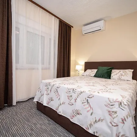 Apartmani Tome Apartment *