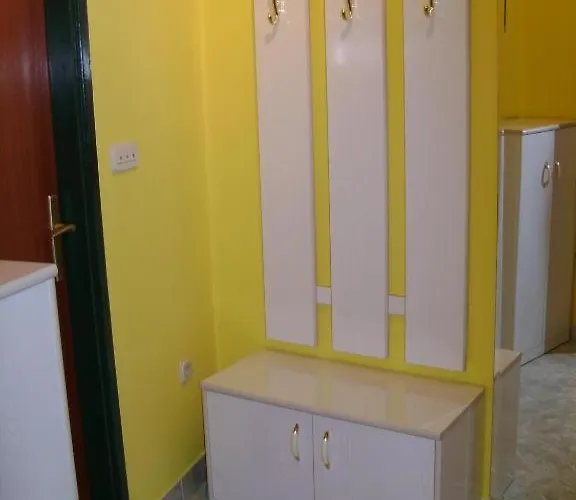 アパート Tome ザダル